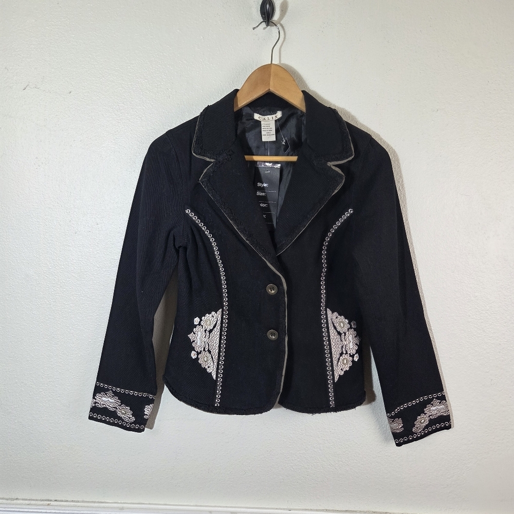 Cali X Embroidered Denim Jacket Womens Small Cropped Western Boho Frayed NWT